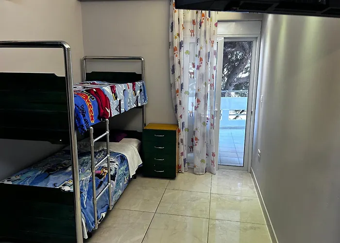 No Nono יאליסוס